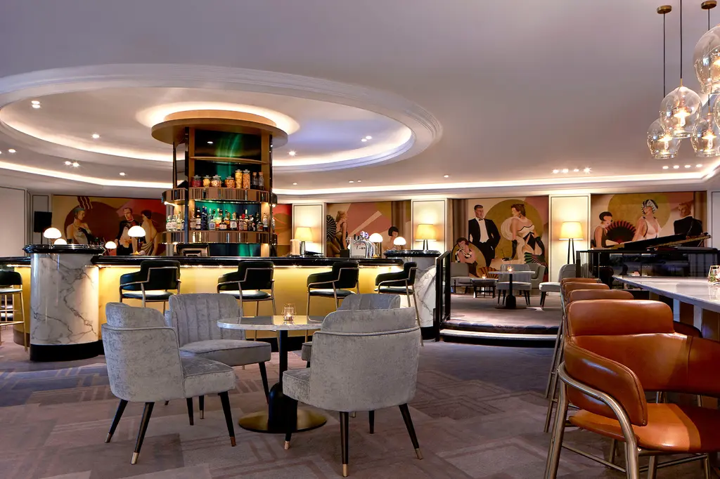 Orchard Hotel Singapore image 9