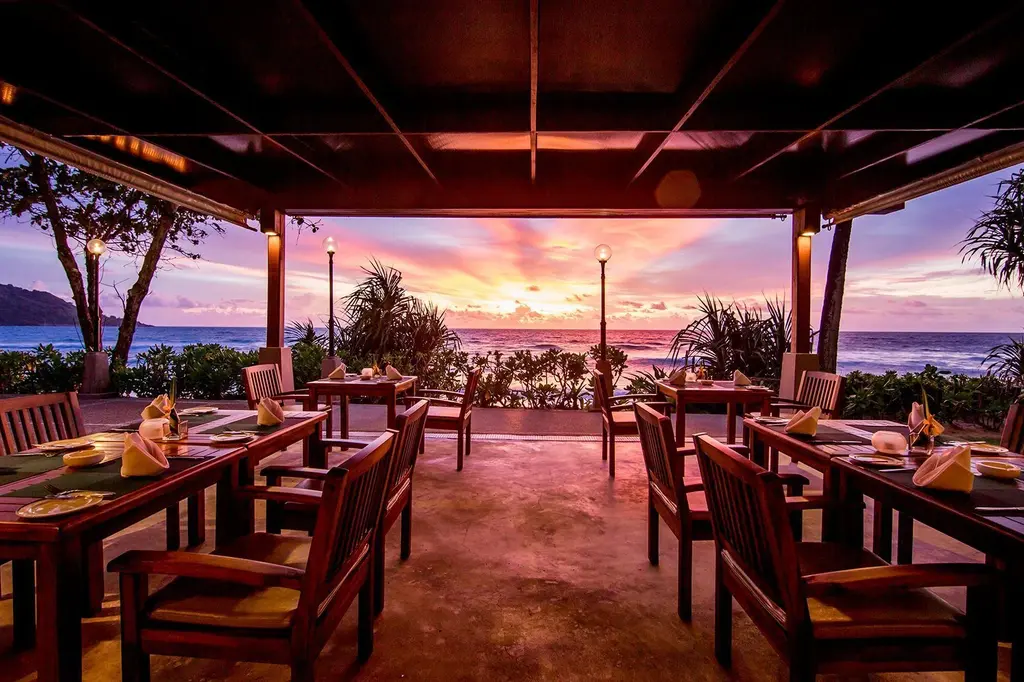 Katathani Phuket Beach Resort image 9