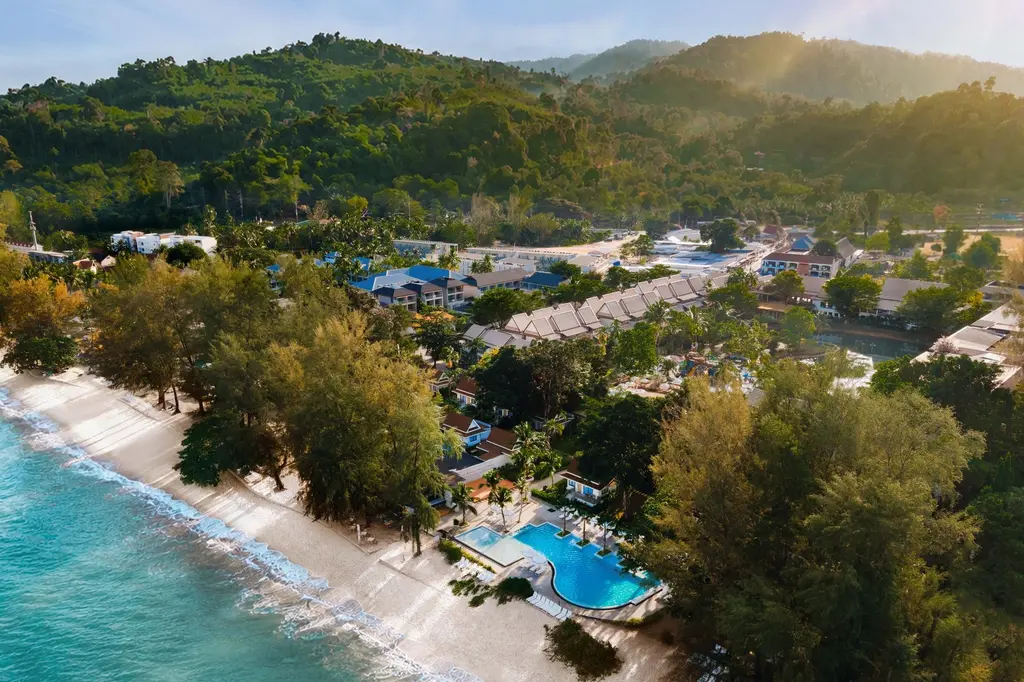 Khaolak Emerald Beach Resort & Spa image 1