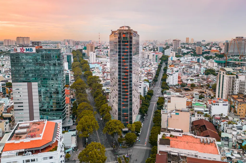 Pullman Saigon Centre image 11