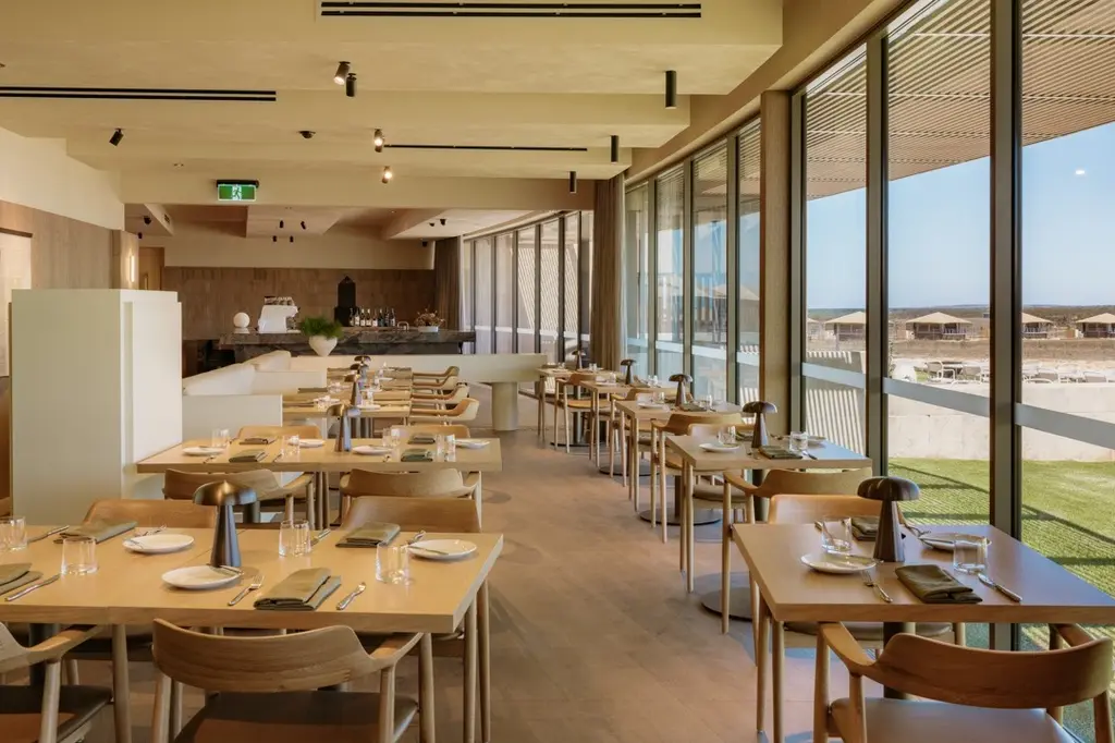 Safari Lodge at Monarto Safari Resort image 4