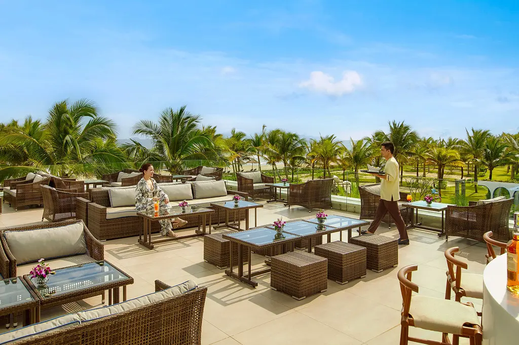 Wyndham Hoi An Royal Beachfront Resort & Villas image 6