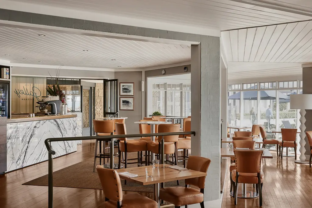 Anchorage Hotel & Spa image 7