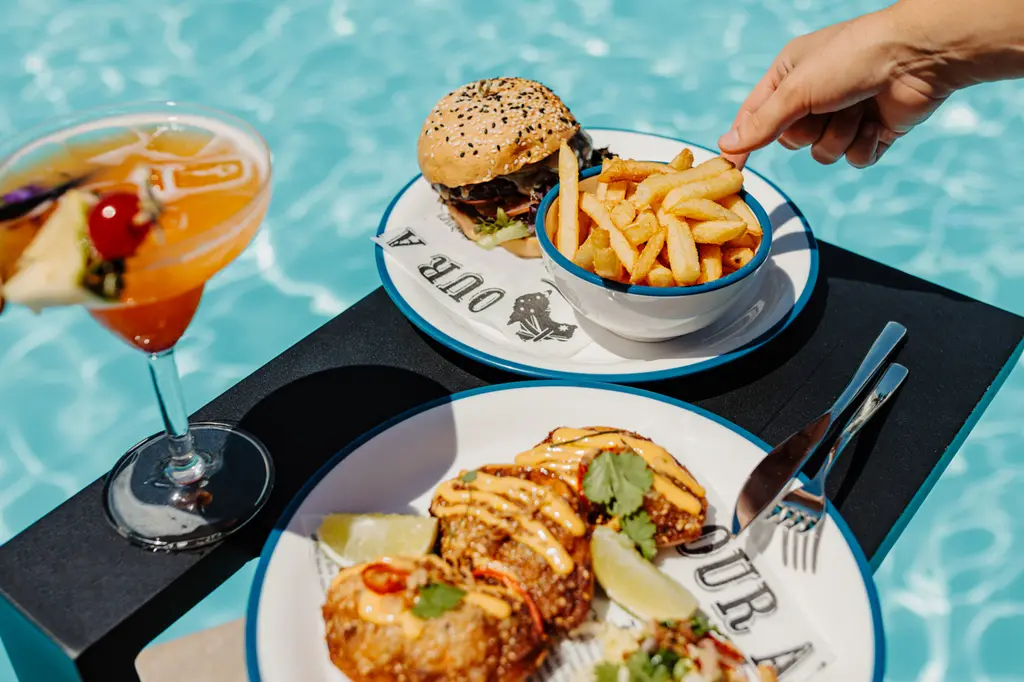 Shangri-La The Marina, Cairns image 13