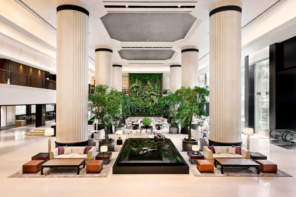 Shangri-La Hotel, Singapore image 4
