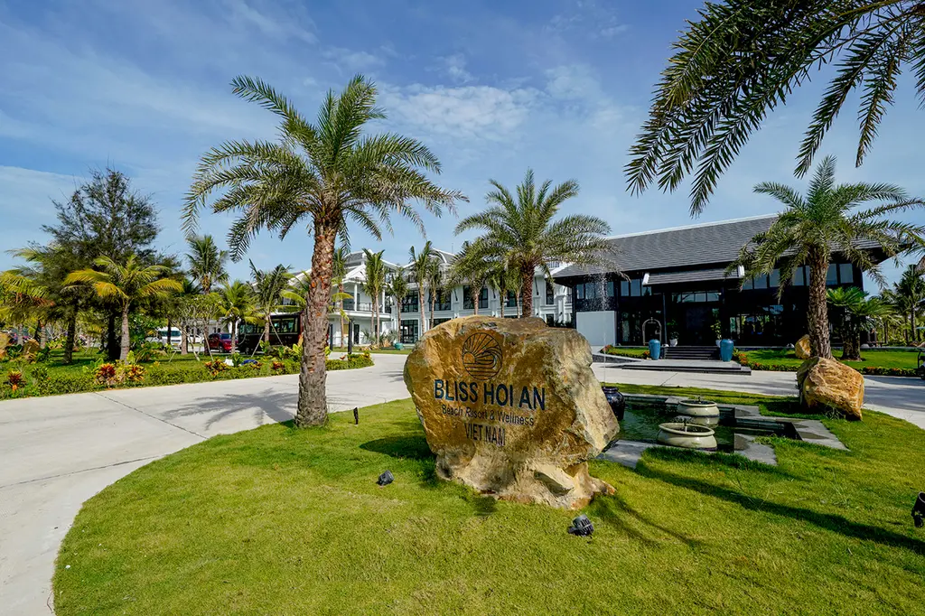 Bliss Hoi An Beach Resort & Wellness image 11