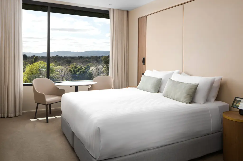 Oval Hotel image 3