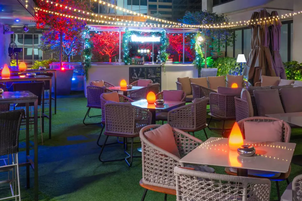 Gateway Hotel, Hong Kong image 12