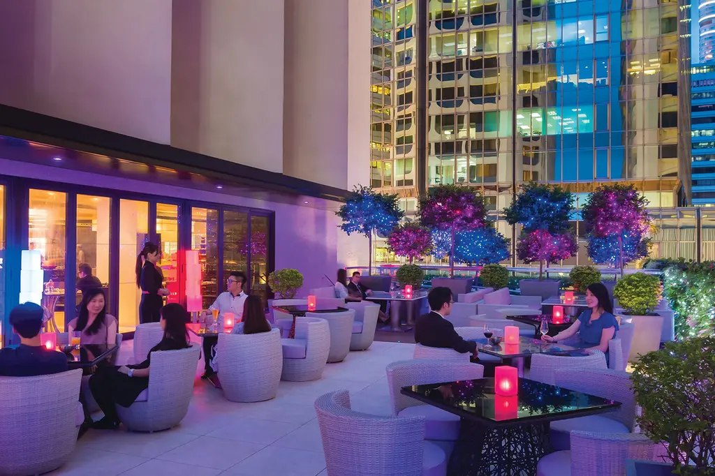 Gateway Hotel, Hong Kong image 4