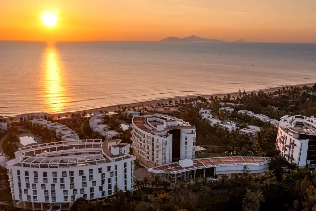 Meliá Danang Beach Resort image 5