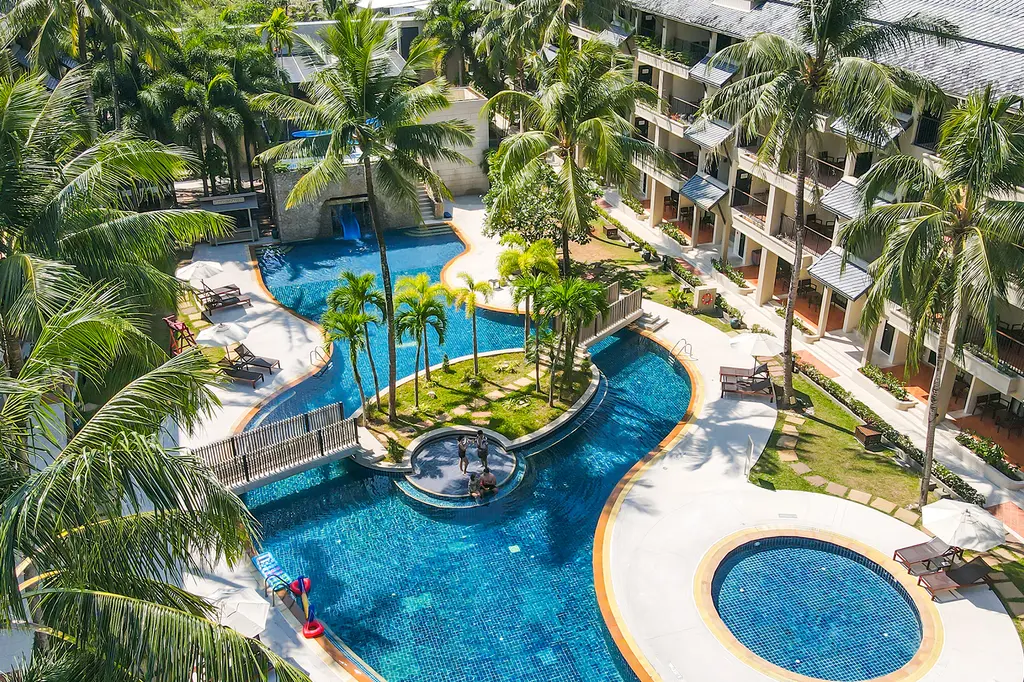 Radisson Resort & Suites Phuket image 1