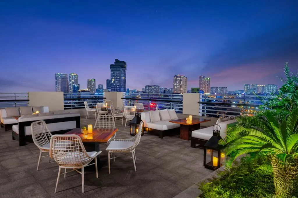New World Saigon Hotel image 7