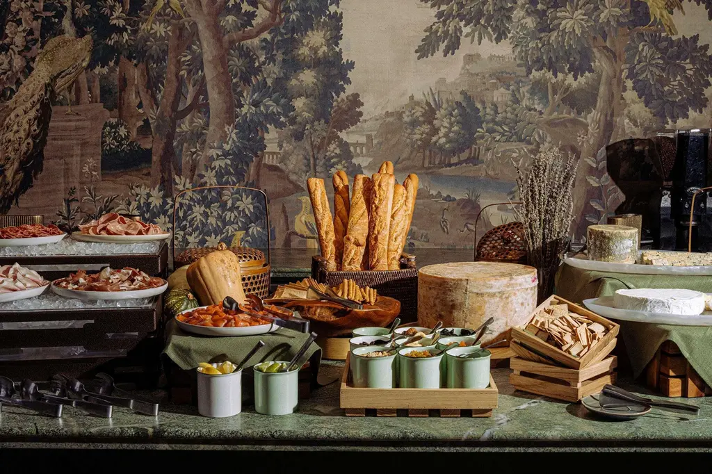 Sofitel Sydney Wentworth image 7