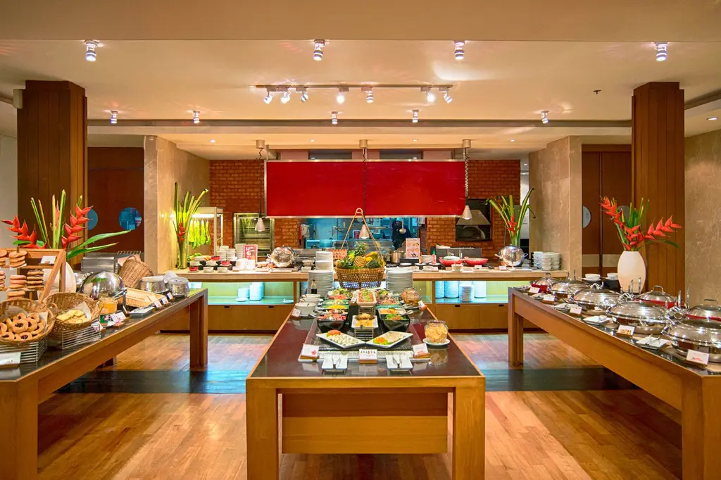 Holiday Inn Resort Phuket Surin Beach, an IHG Hotel image 14