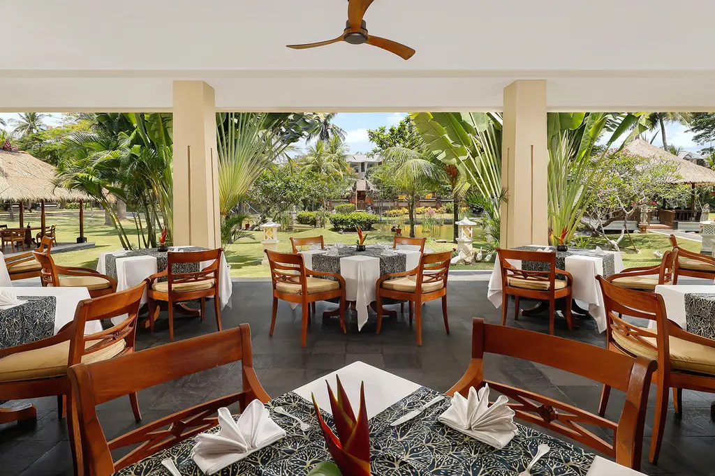 Nusa Dua Beach Hotel & Spa image 8