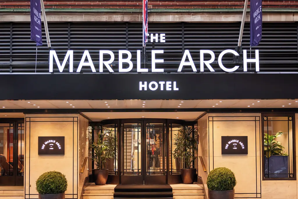The Marble Arch Hotel by Thistle image 8