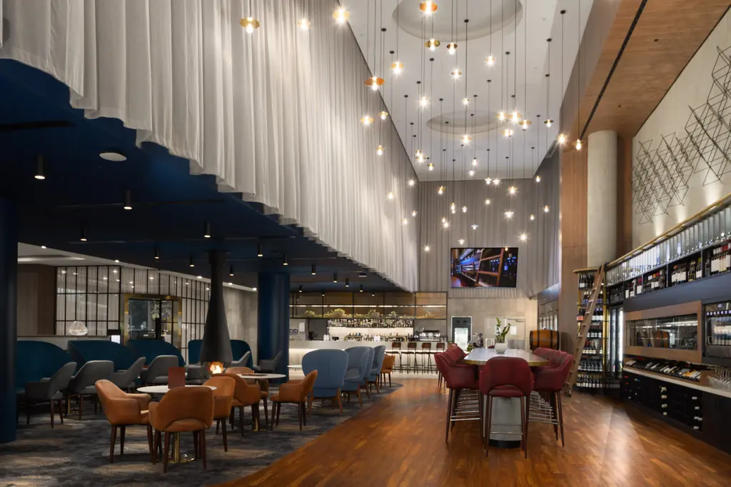 Oval Hotel image 5
