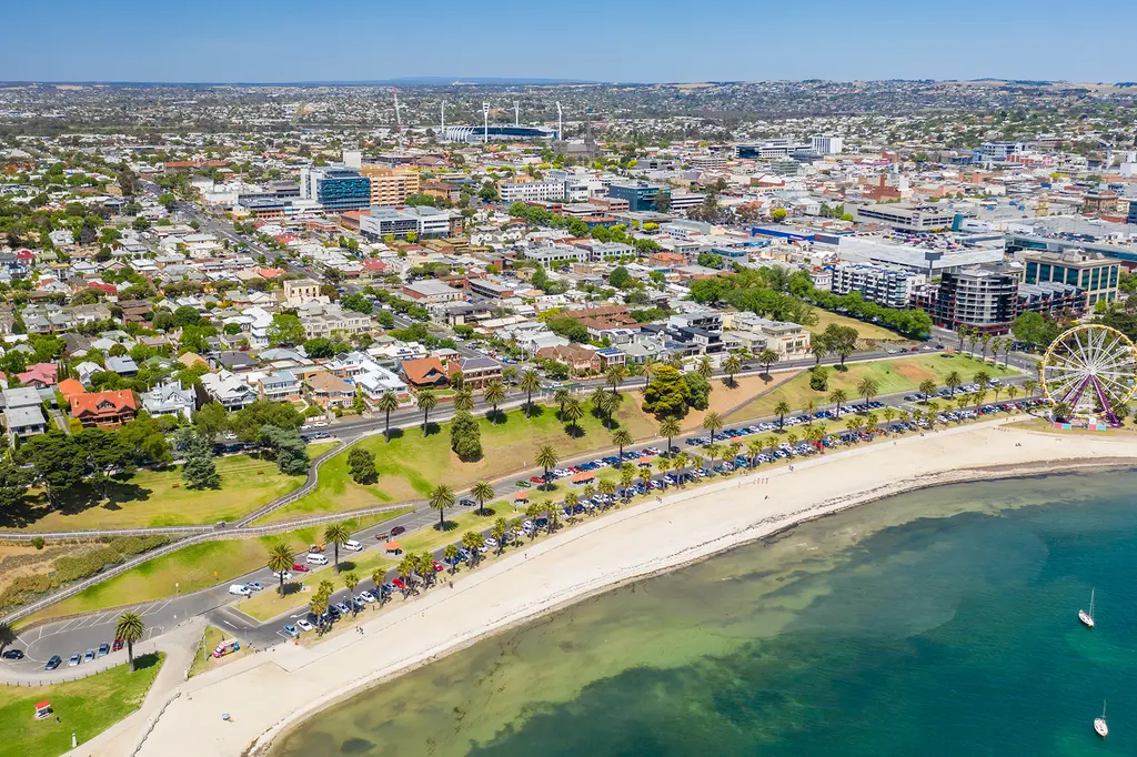 Oaks R Suites Geelong image 1