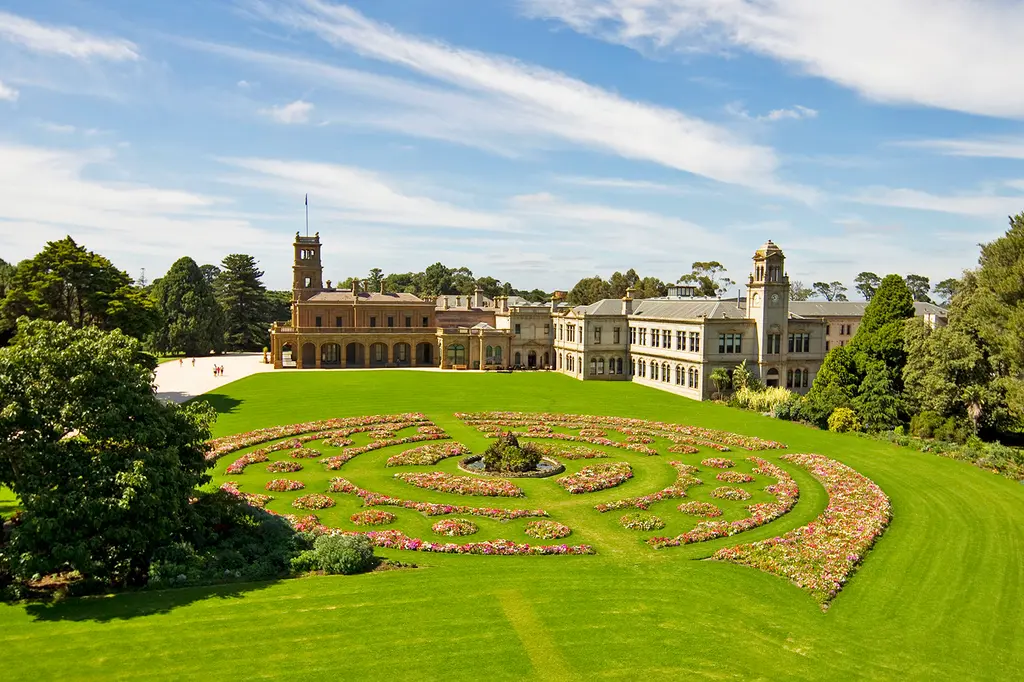 Lancemore Mansion Hotel Werribee Park image 1