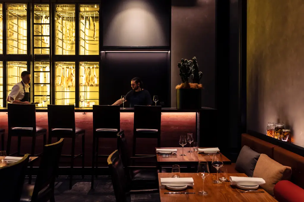 Next Hotel Melbourne, Curio Collection by Hilton image 9