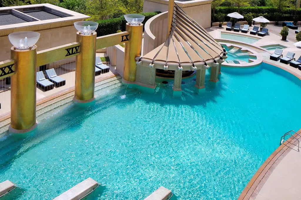 Raffles Dubai image 8