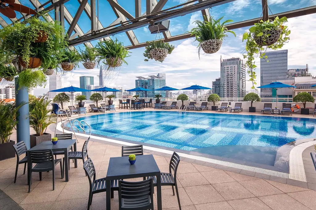 Sofitel Saigon Plaza image 2