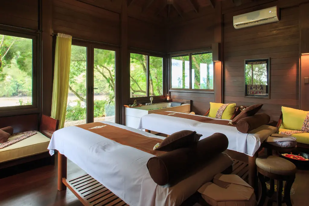 Palau Pacific Resort & The Pristine Villas and Bungalows image 14