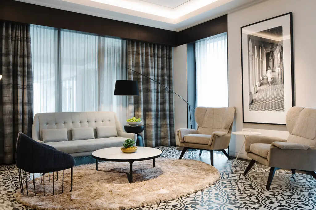 Grand Park City Hall image 5