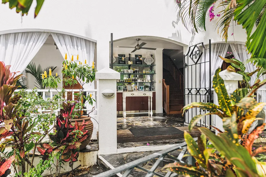 The Reef House Adults Retreat image 14