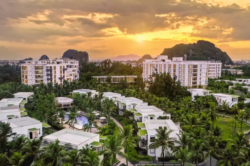 Meliá Danang Beach Resort image 1