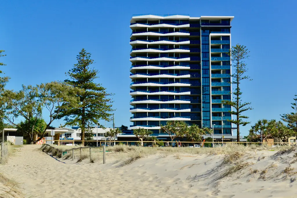 Iconic Kirra Beach Resort image 4