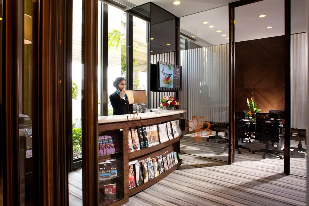 Harbour Grand Hong Kong image 6