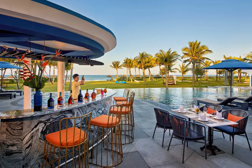 Wyndham Hoi An Royal Beachfront Resort & Villas image 7