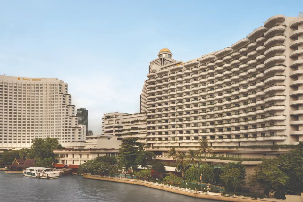 Shangri-La Bangkok image 2