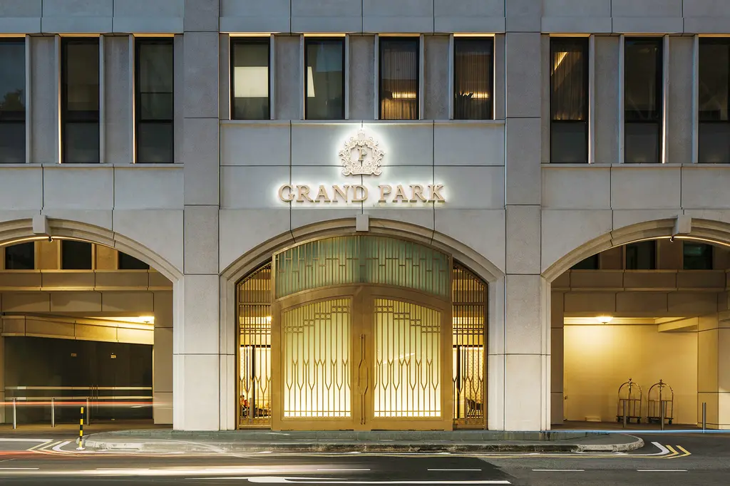 Grand Park City Hall image 14