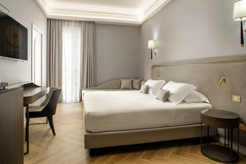 Aria Palace image 3