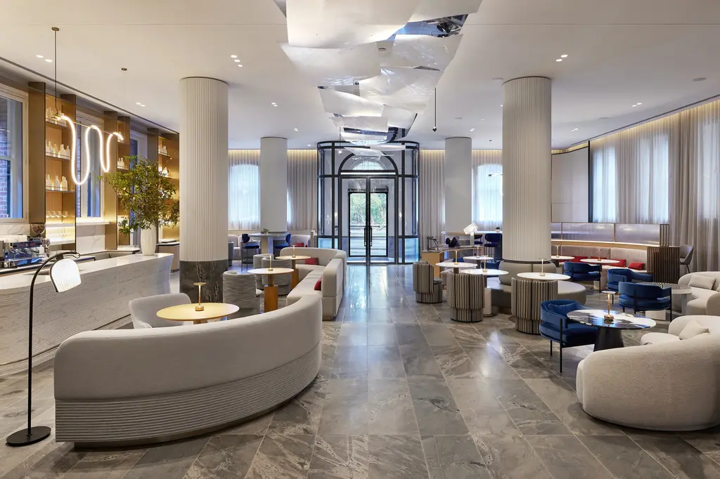 Lanson Place Parliament Gardens image 2