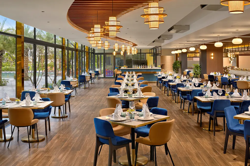 Wyndham Hoi An Royal Beachfront Resort & Villas image 13