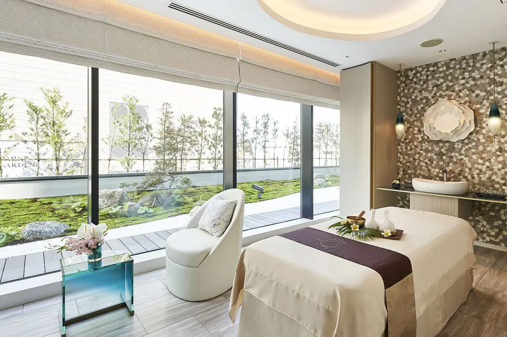 Centara Grand Hotel Osaka image 13