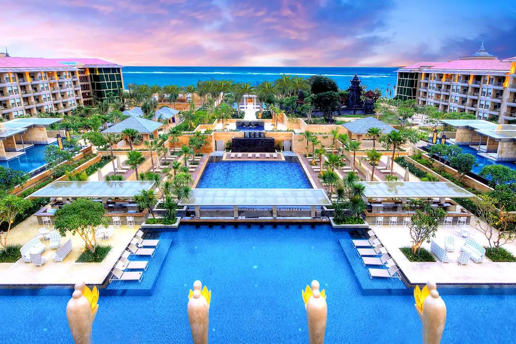 Mulia Resort image 2