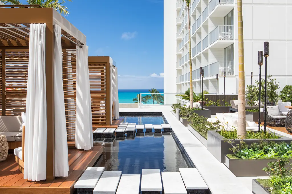 Alohilani Resort Waikiki Beach image 1