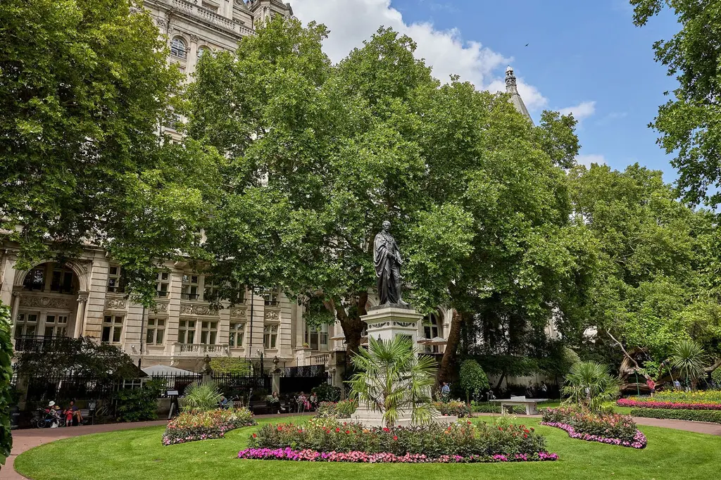 The Royal Horseguards Hotel image 5