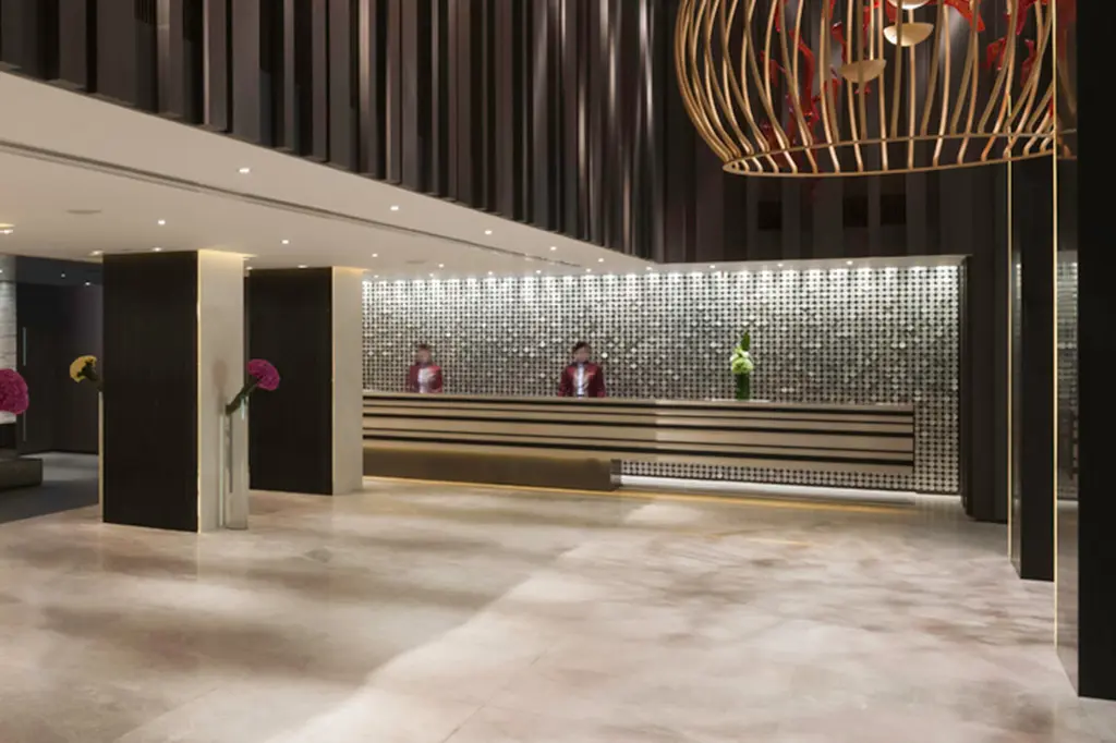 Gateway Hotel, Hong Kong image 8