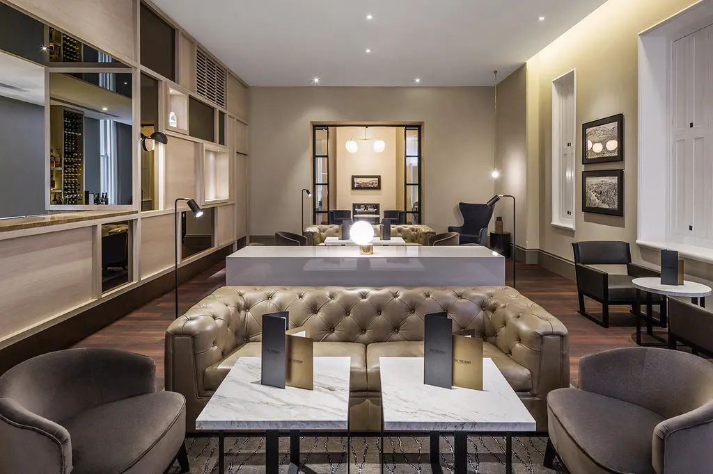 COMO The Treasury image 10