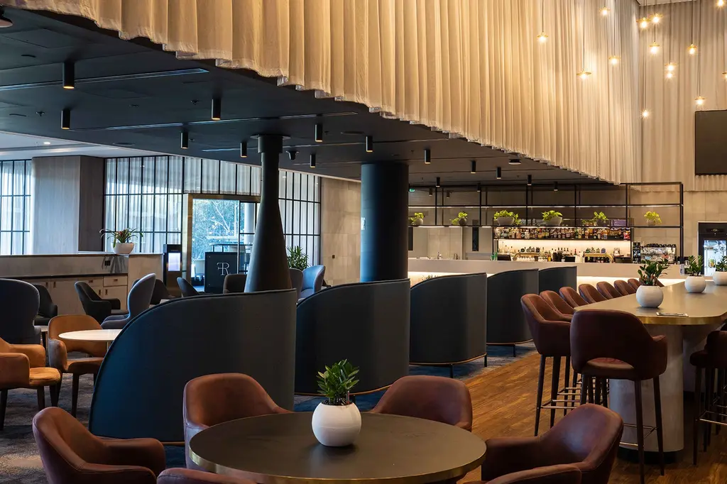 Oval Hotel image 9